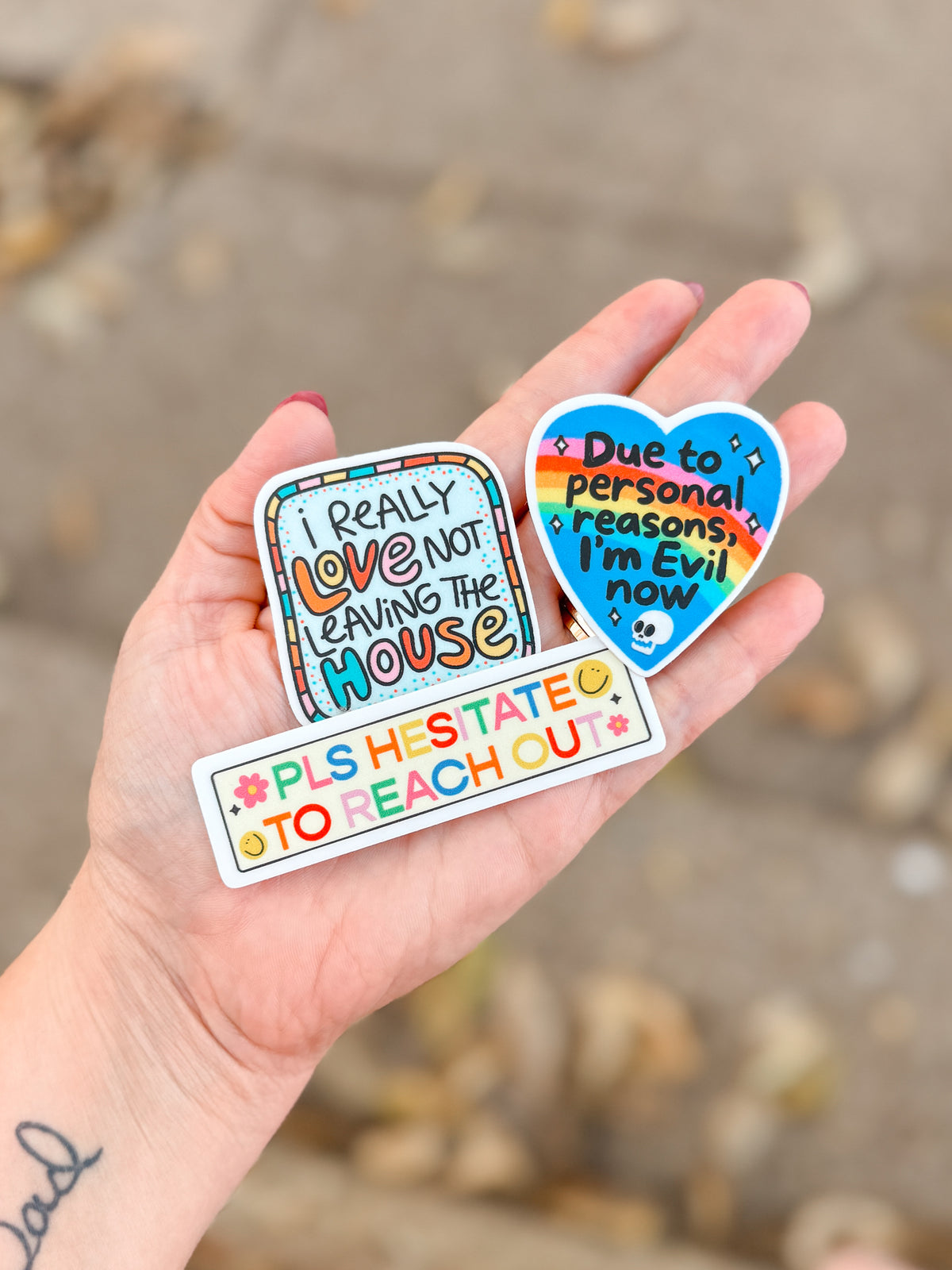 RTS Pls Hesitate To Reach Out To Me Sticker