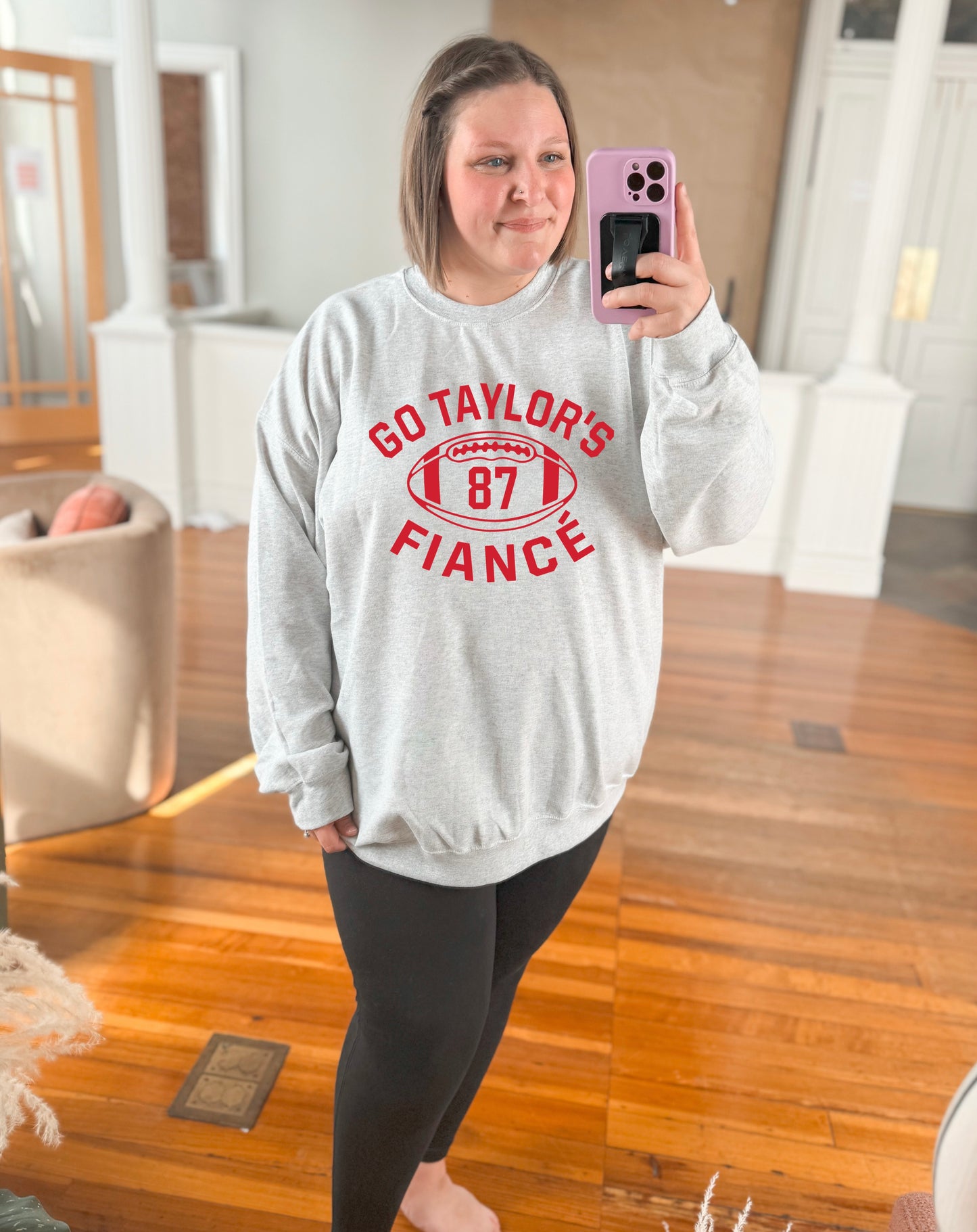 Go Taylor’s Fiancé