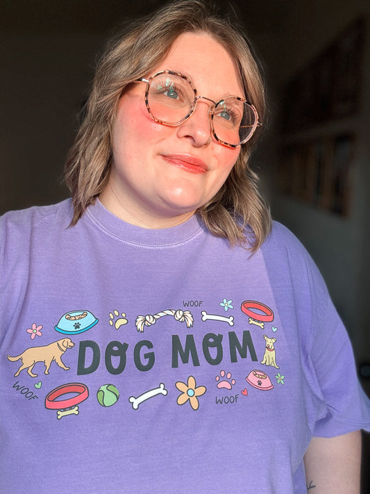 Dog Mom T-Shirt