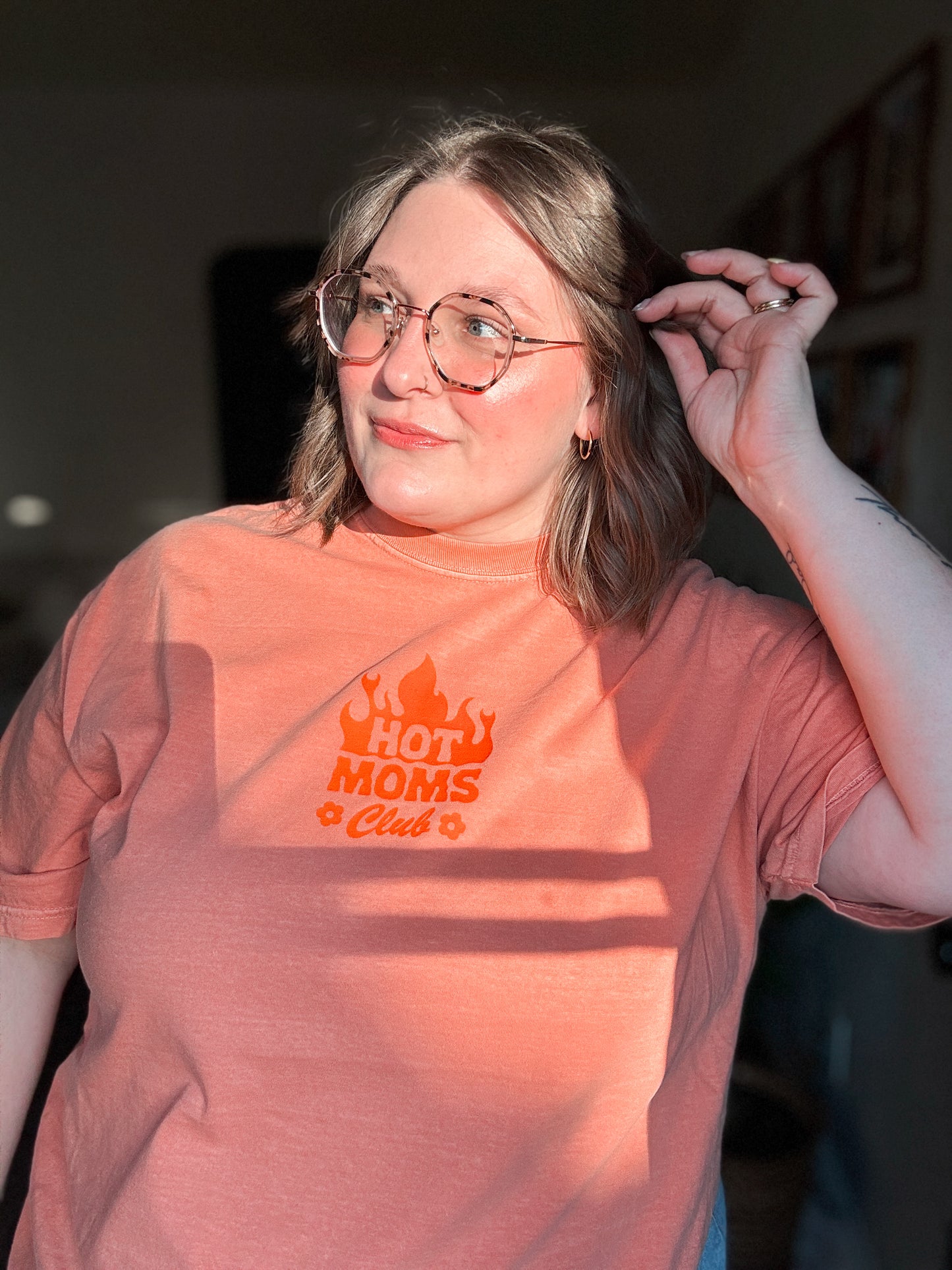 Hot Moms Club T-Shirt