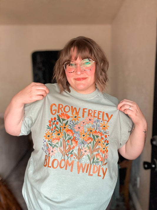 RTS BAY Grow Freely Bloom Wildly