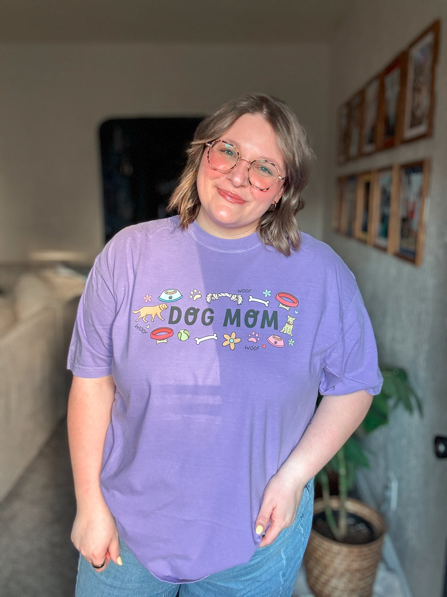 Dog Mom T-Shirt