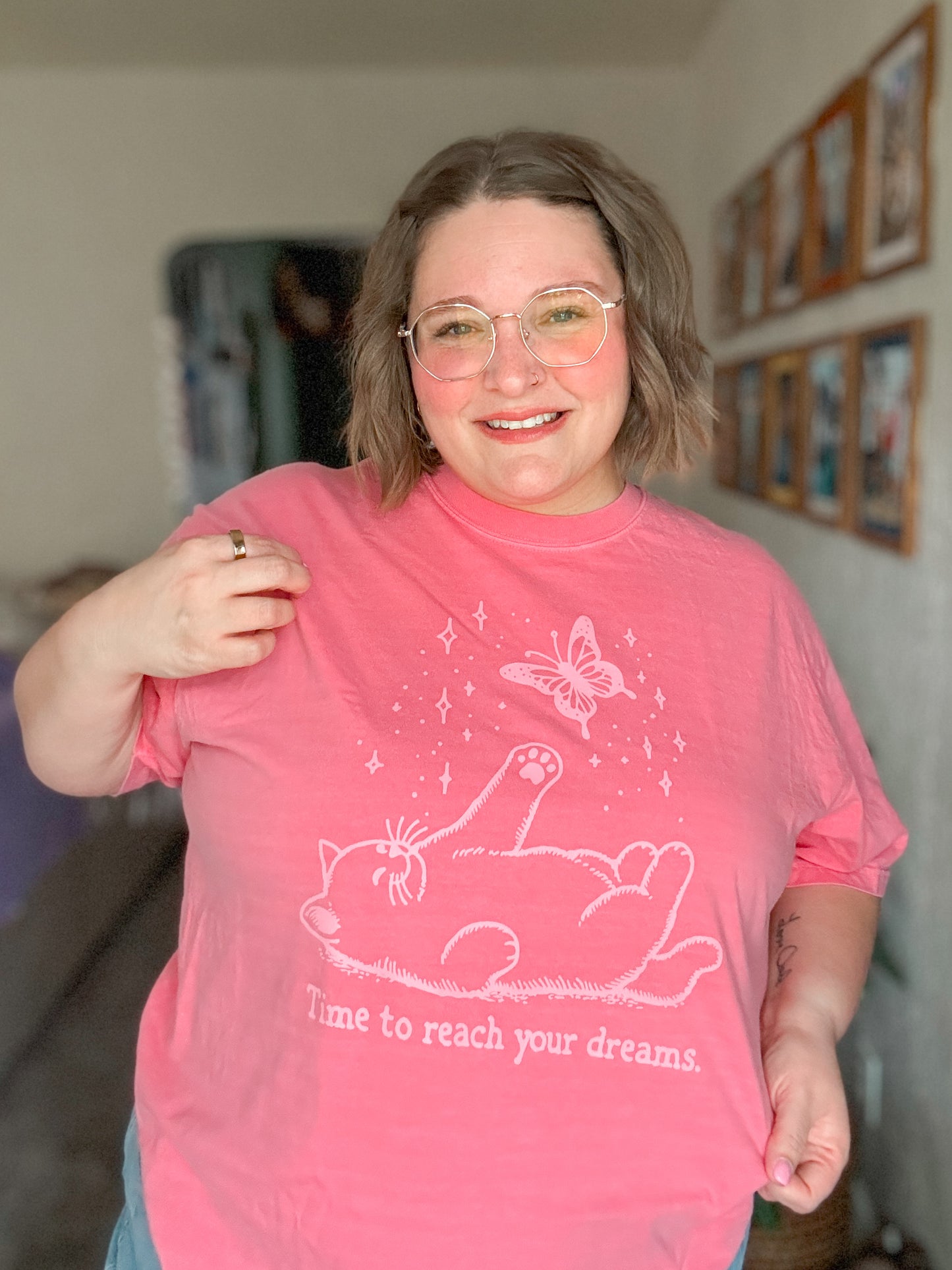 Time To Reach Your Dreams Cat T-Shirt
