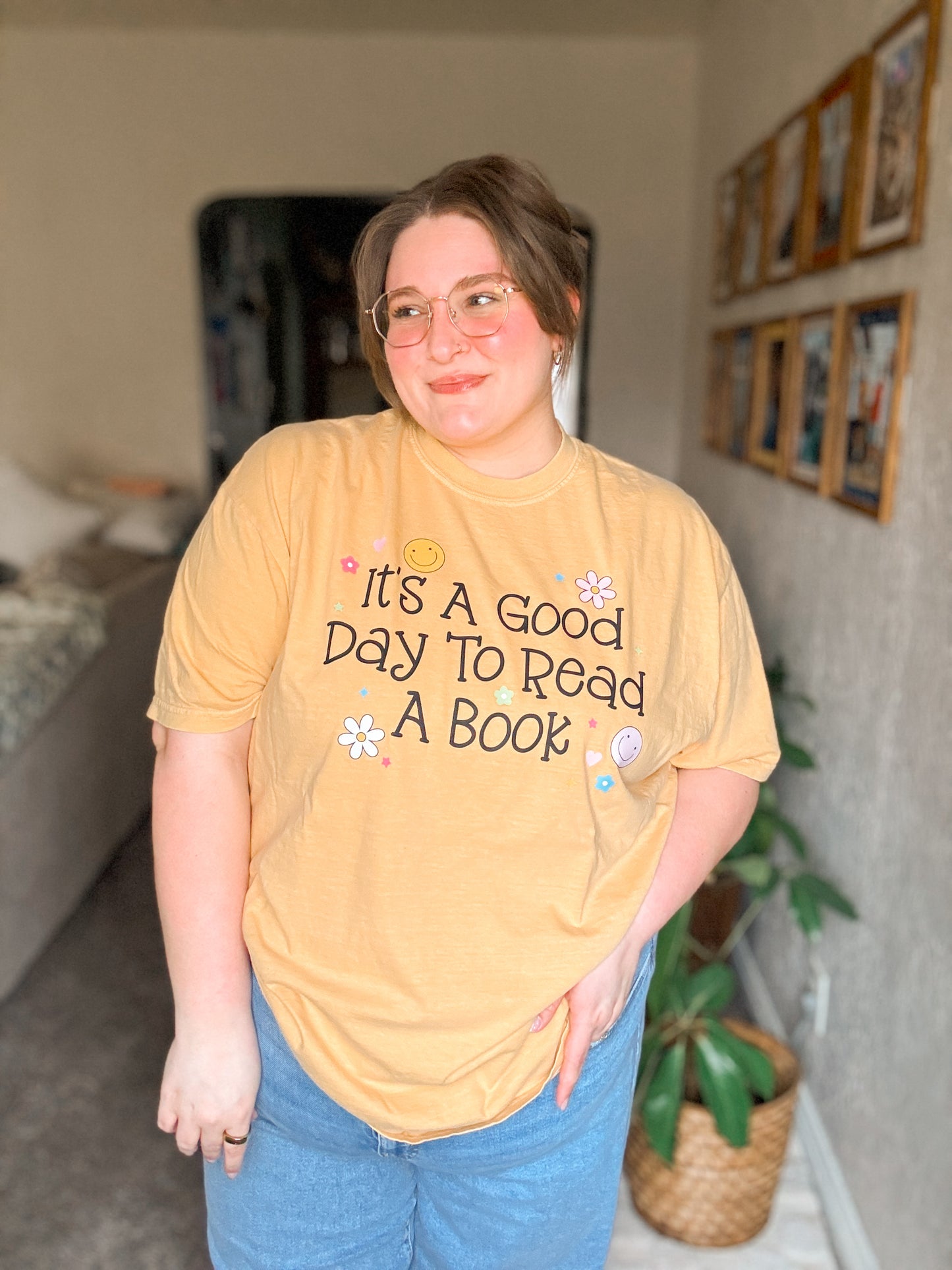 It’s A Good Day To Read A Book T-Shirt