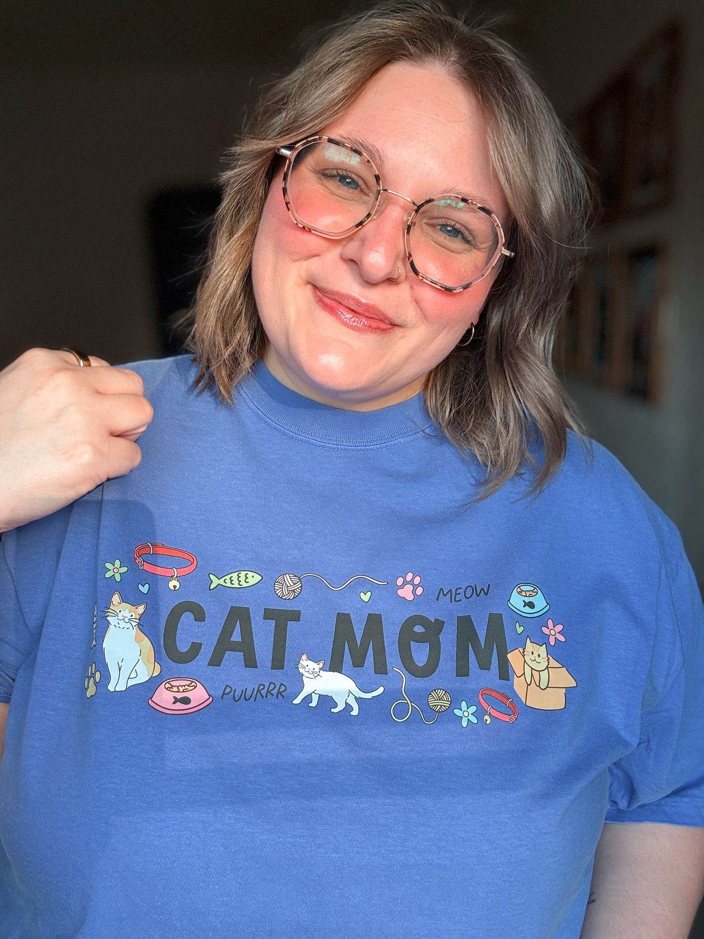 Cat Mom T-Shirt
