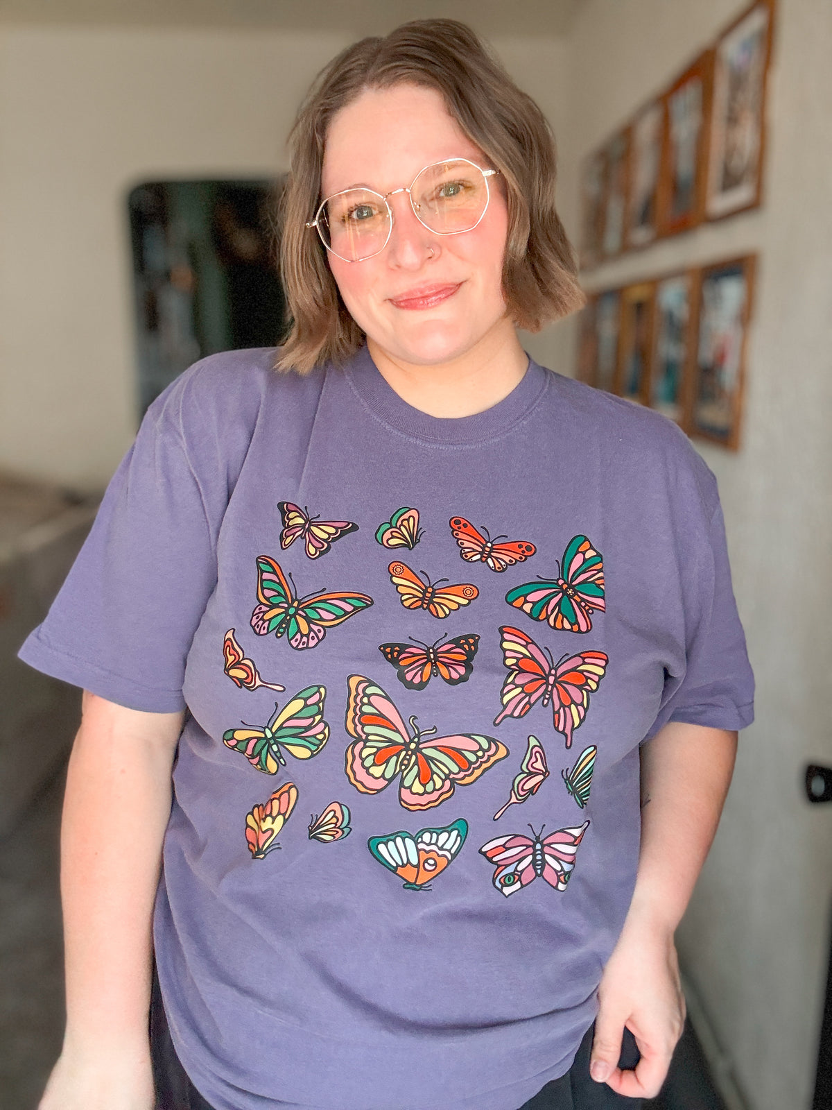 RTS GRAPE Colorful Butterflies T-Shirt